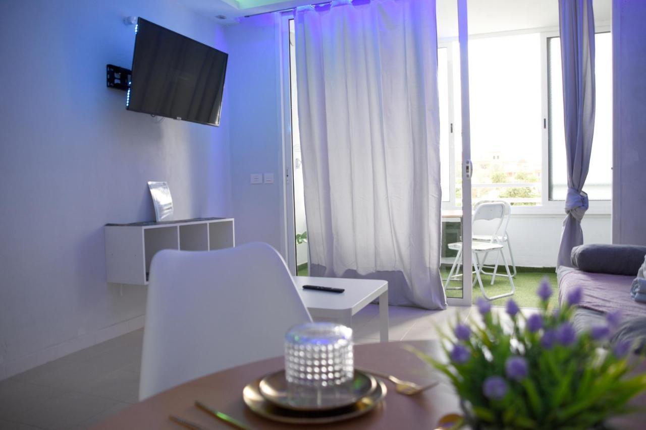 Tropical Green Park - Piscina - Parking - Edificio La Corbeta Apartment *