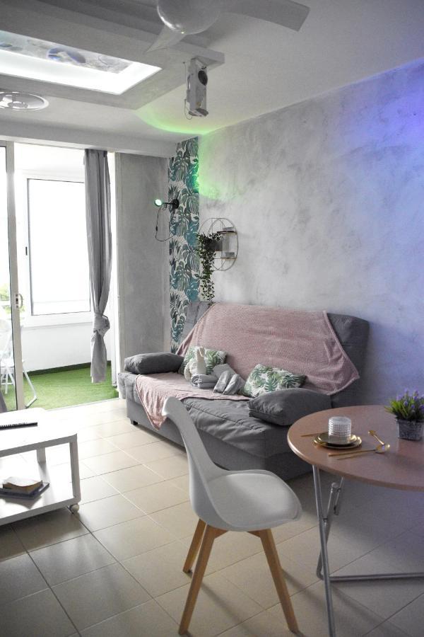 Apartment Tropical Green Park - Piscina - Parking - Edificio La Corbeta *