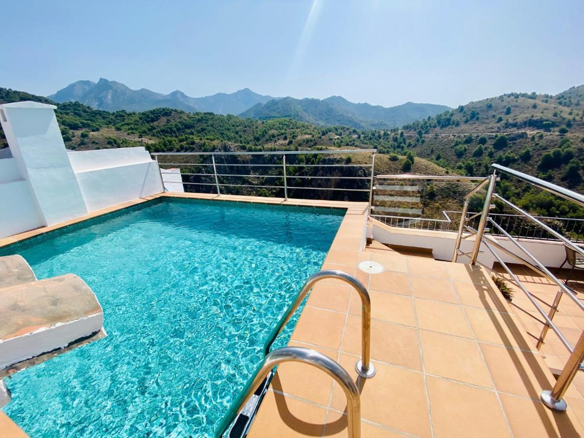 Holiday home Casa Con Increibles Vistas A Montanas Y Al Mar *