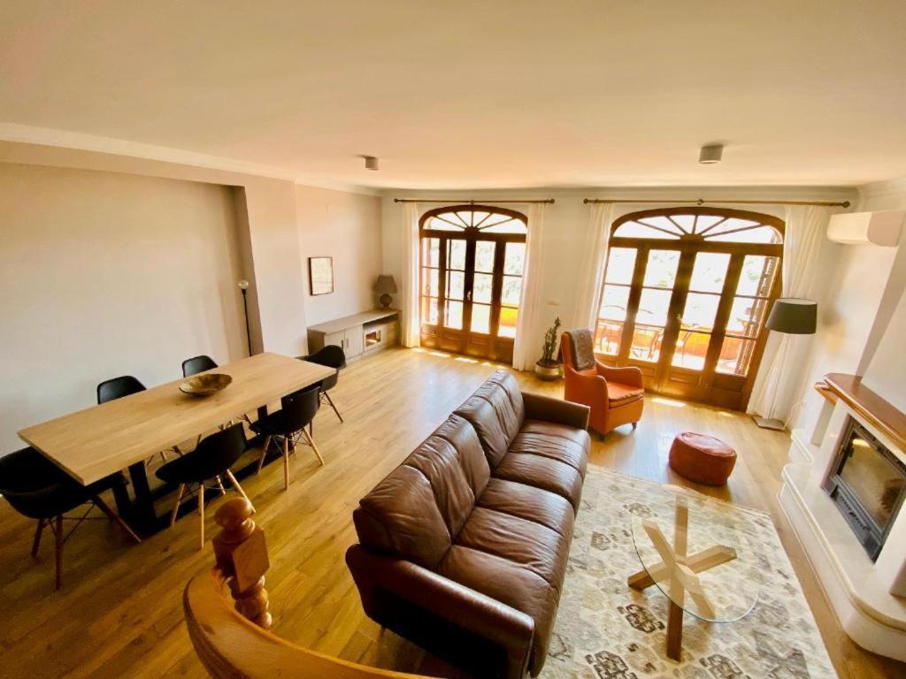 Holiday home Casa Con Increibles Vistas A Montanas Y Al Mar