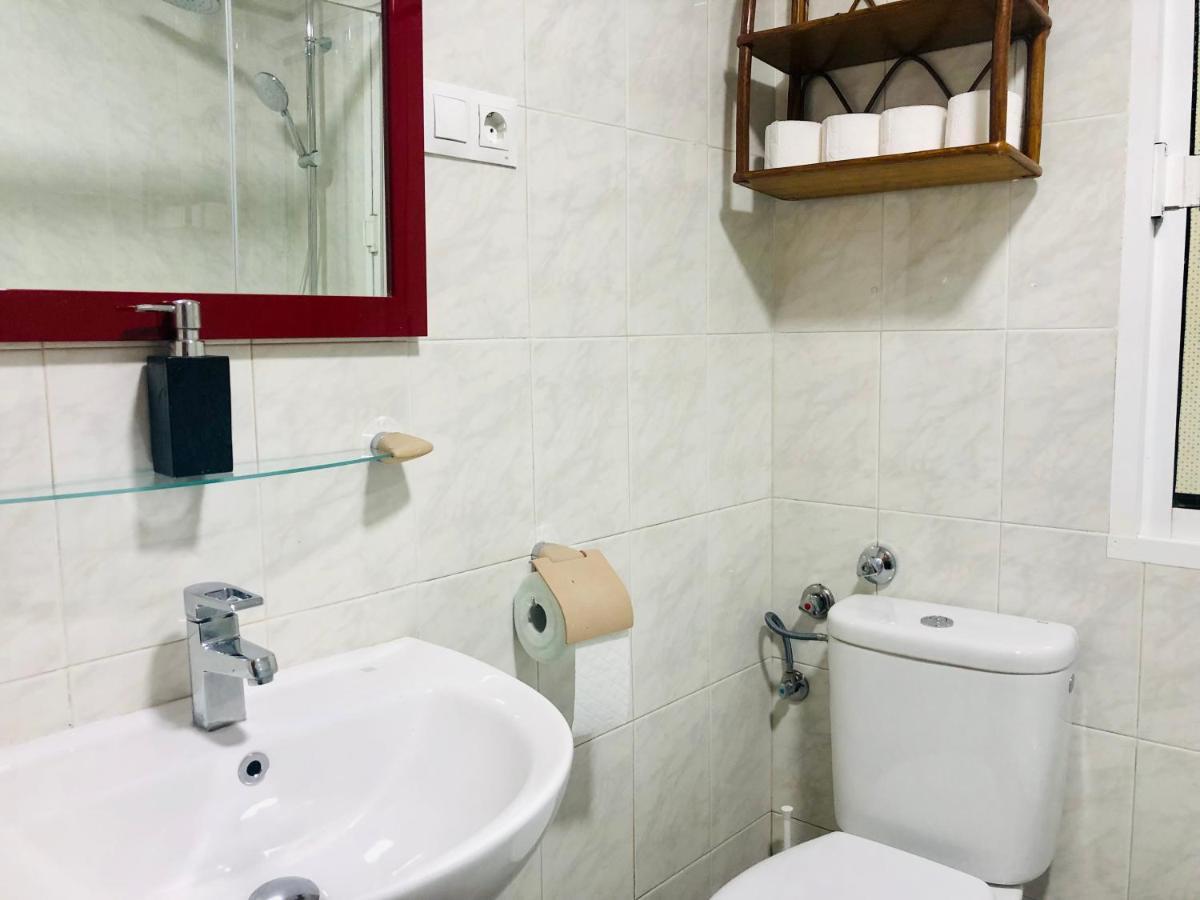 Spanish C. Habitación en casa particular