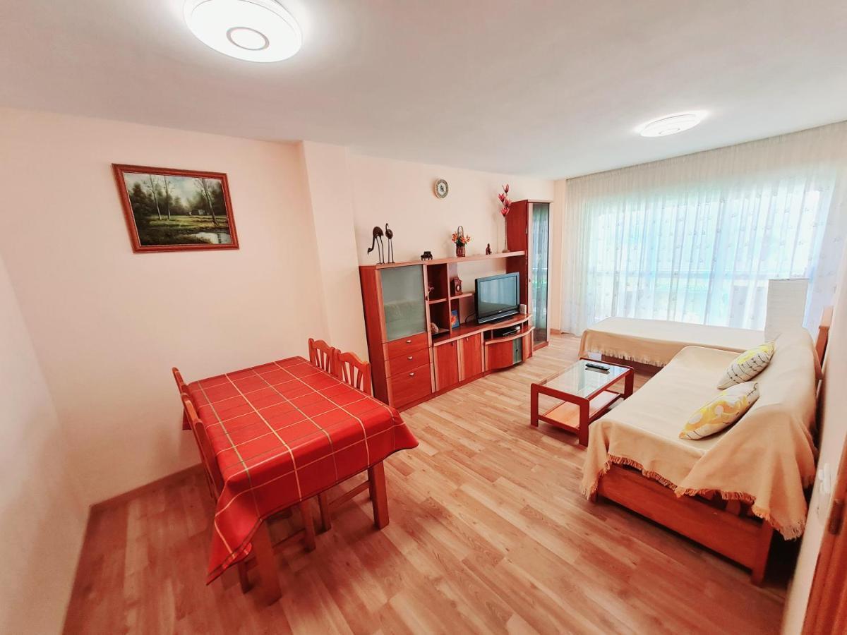 Aqua Apartment *