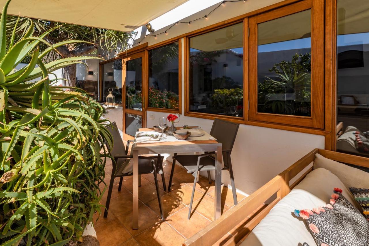 Infinity: Panoramic Sea Views & Private Heated Pool Villa *