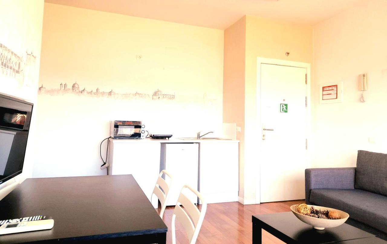 Toletum Cost Lofts Diafanos O 2dormitorios Parking Municipal Gratis Al Aire Libre A 100m *