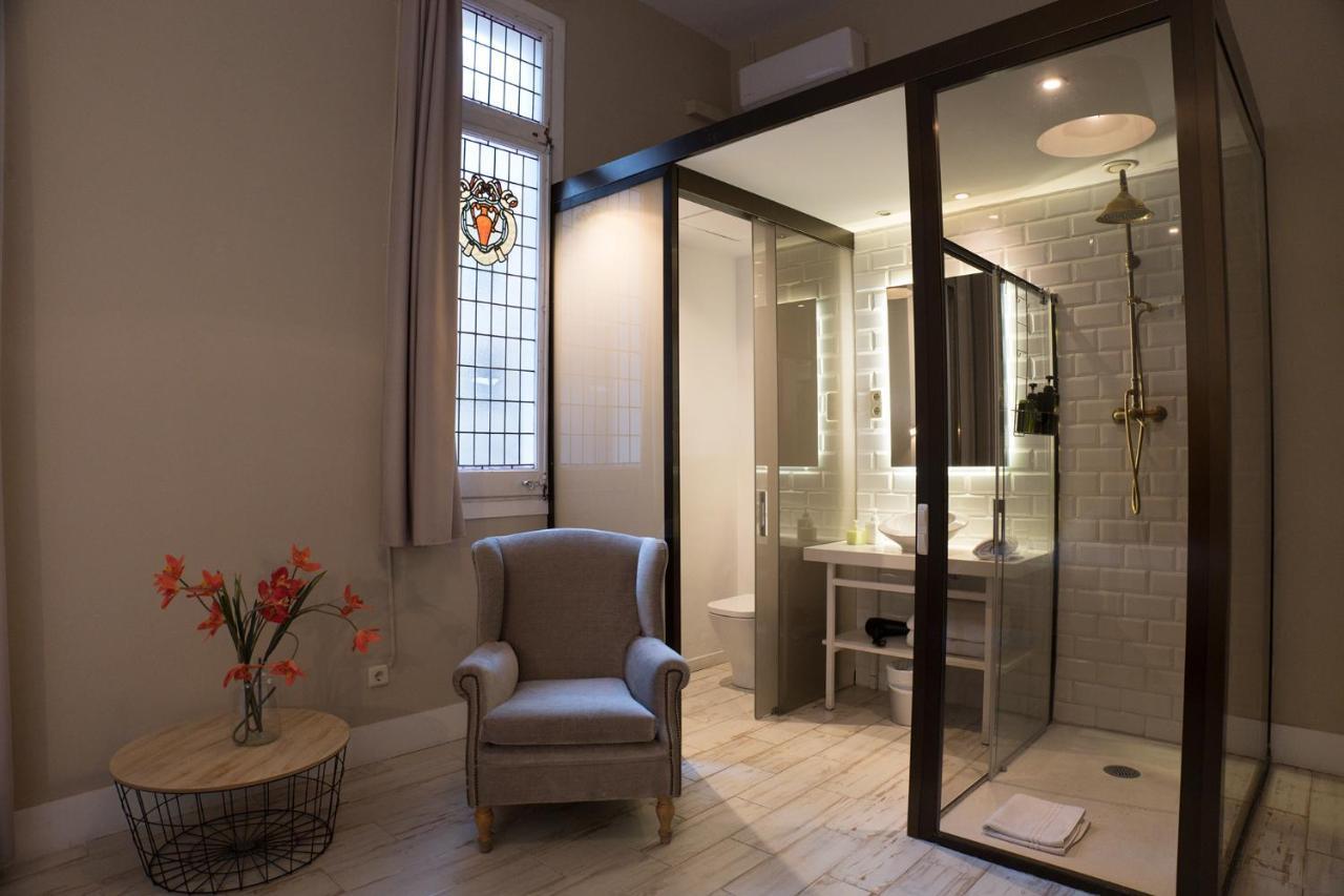 Cami Gallery Guest house