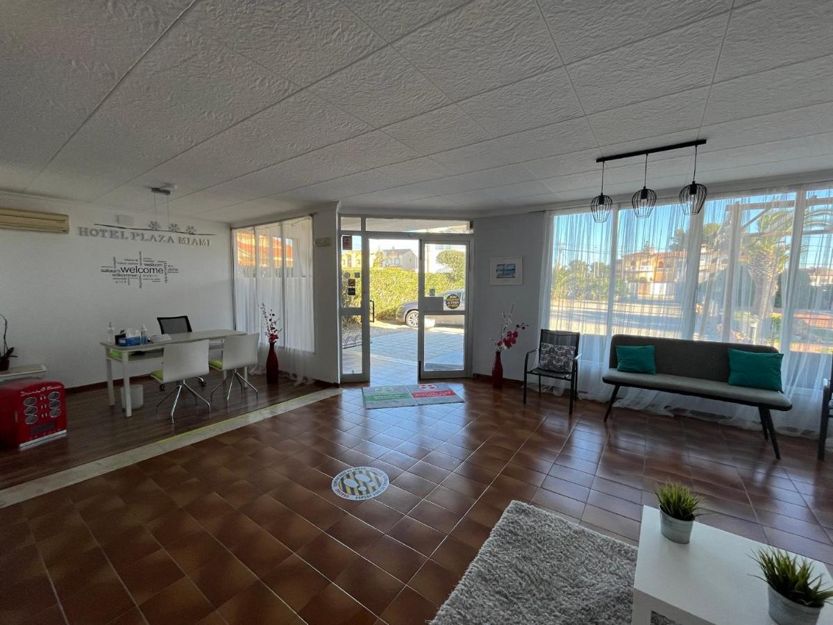 Plaza Miami - Solo Adultos