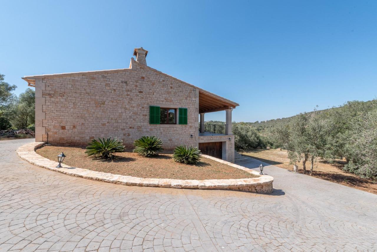 Bernadi By Mallorca House Rent Villa Santanyi