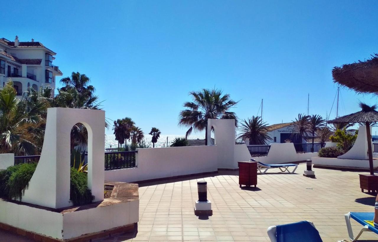 28 Mikonos Playa In Puerto De La Duquesa 2 Bed 2 Bath Ideally Located To The Beach & Marina