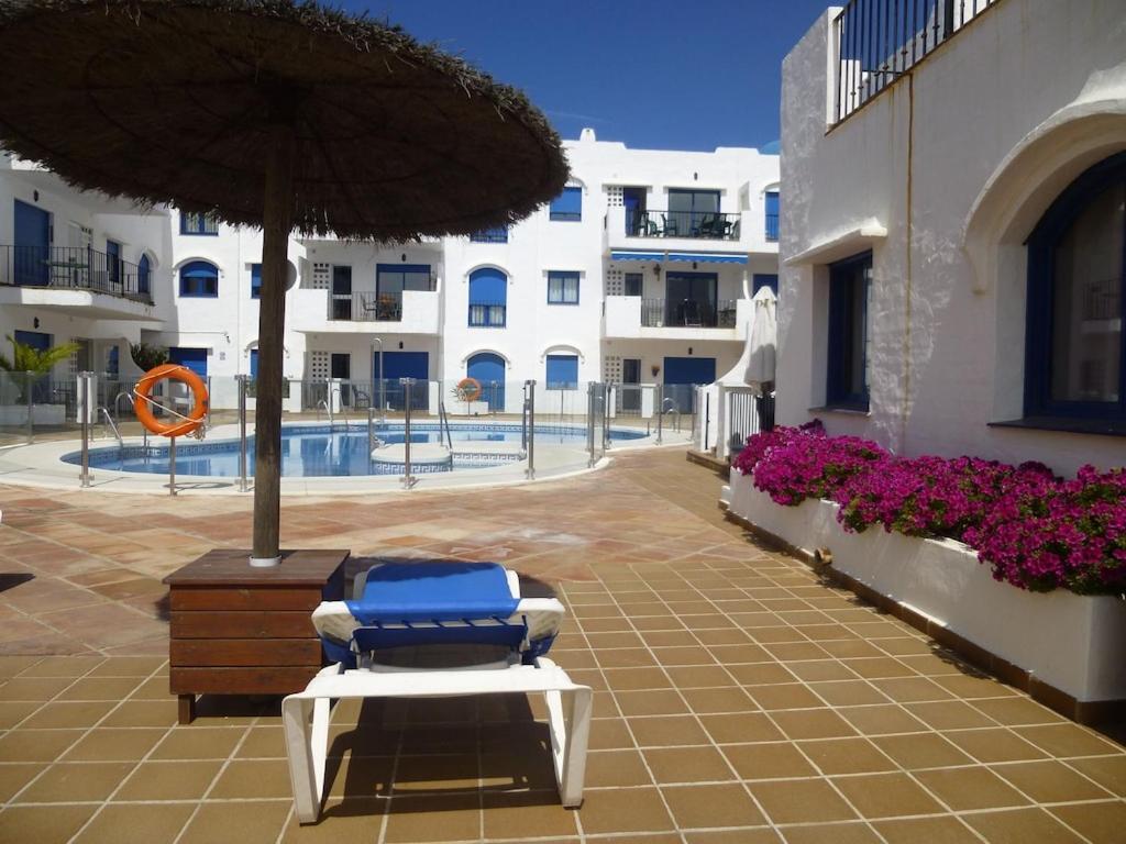 28 Mikonos Playa In Puerto De La Duquesa 2 Bed 2 Bath Ideally Located To The Beach & Marina Apartamento *