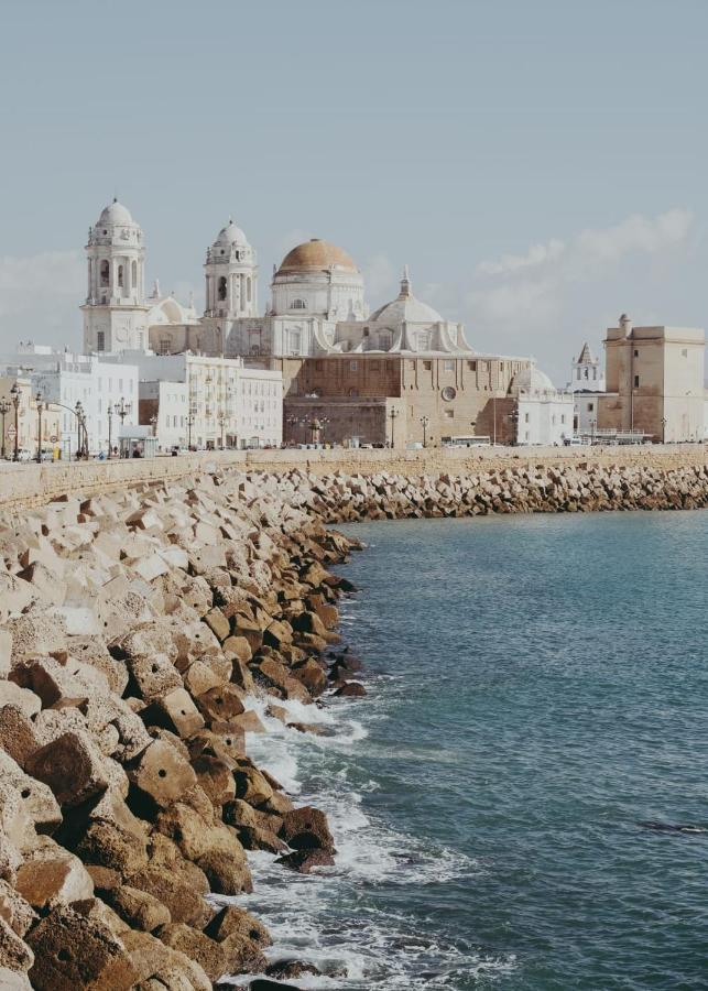 No 5 Apartment Cadiz