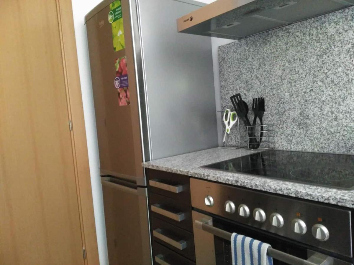 Stylish Flat, 2 Bathrooms And Swimming Pool, Next To The Beach! Sant Adria de Besos
