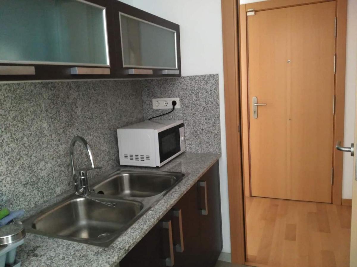 Stylish Flat, 2 Bathrooms And Swimming Pool, Next To The Beach! Sant Adria de Besos