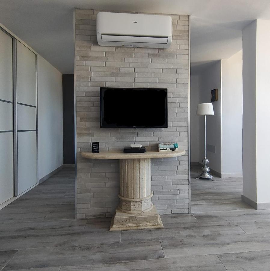 Tinache Suite219 Con Piscina Yumbo Apartment *