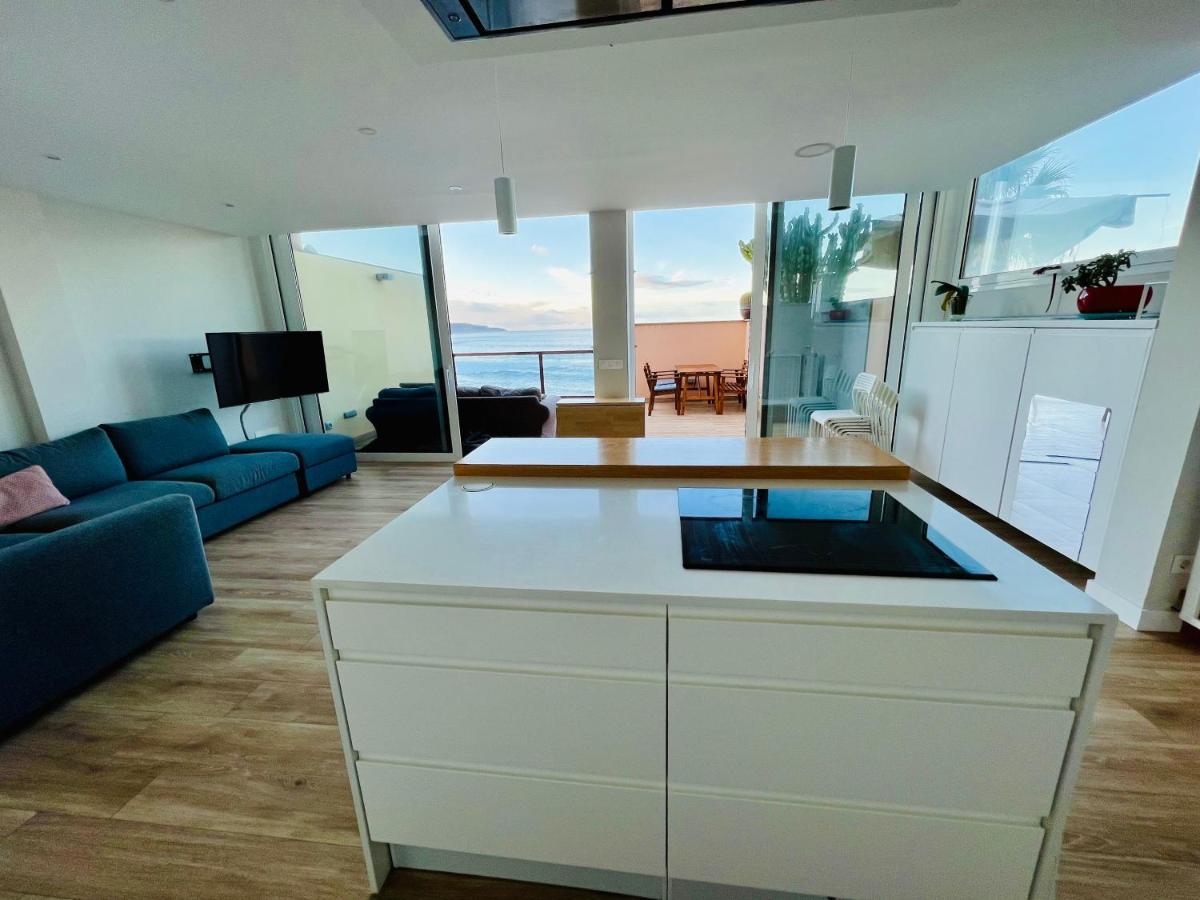 Overtheocean Big Terrace And Xl Bed