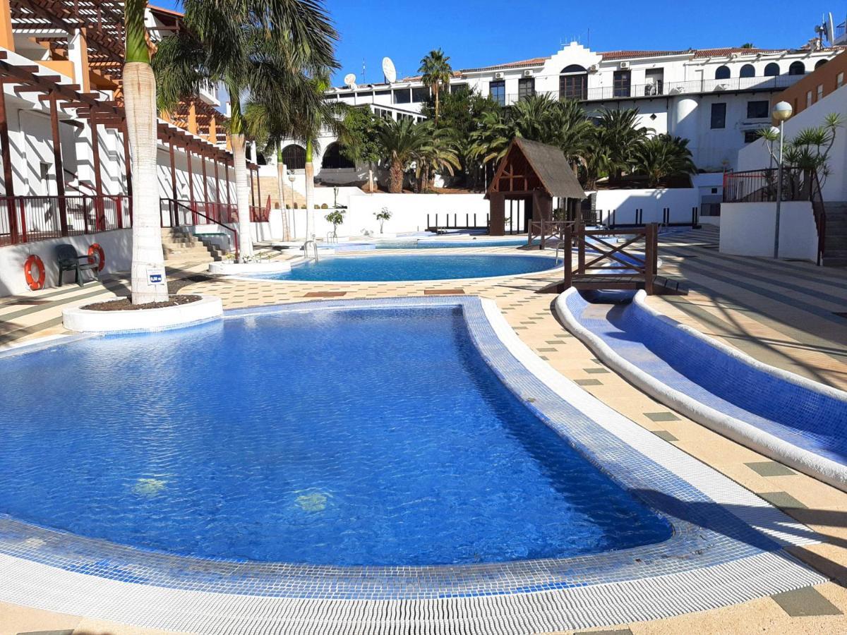 Apartment Bright And Calm With Pools, Golf Court *