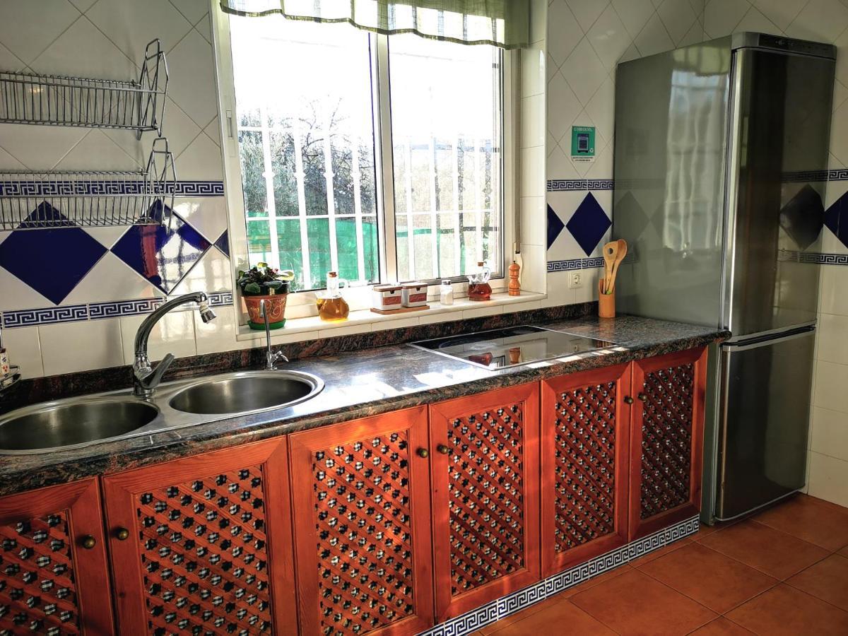 Finca Pil - Casa Rural Con Piscina
