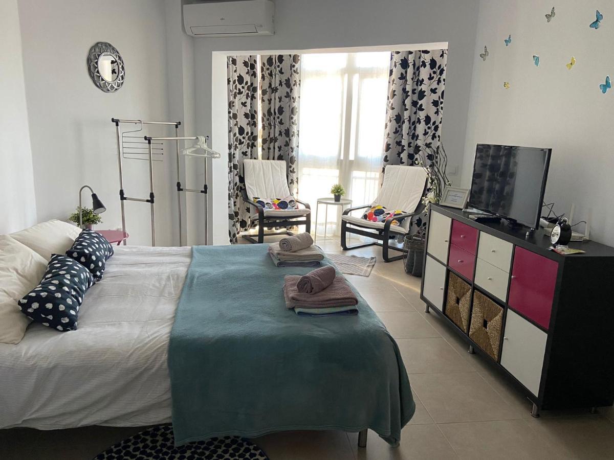 Sun 609 Apartment *