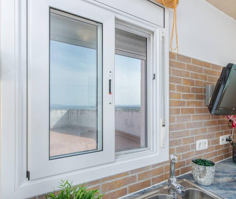 1ª Linea Playa, Wifi, Karina16 Centro, Piscinas Apartment *