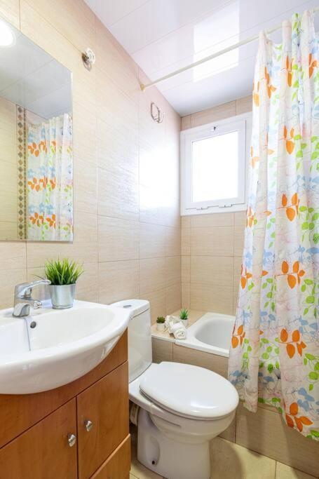 Apartment 1ª Linea Playa, Wifi, Karina16 Centro, Piscinas