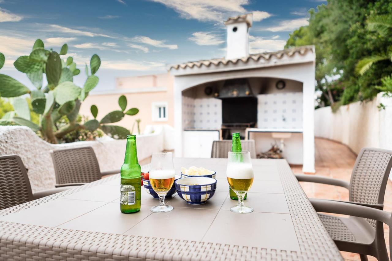 Moonkey - Janos Villa El Campello