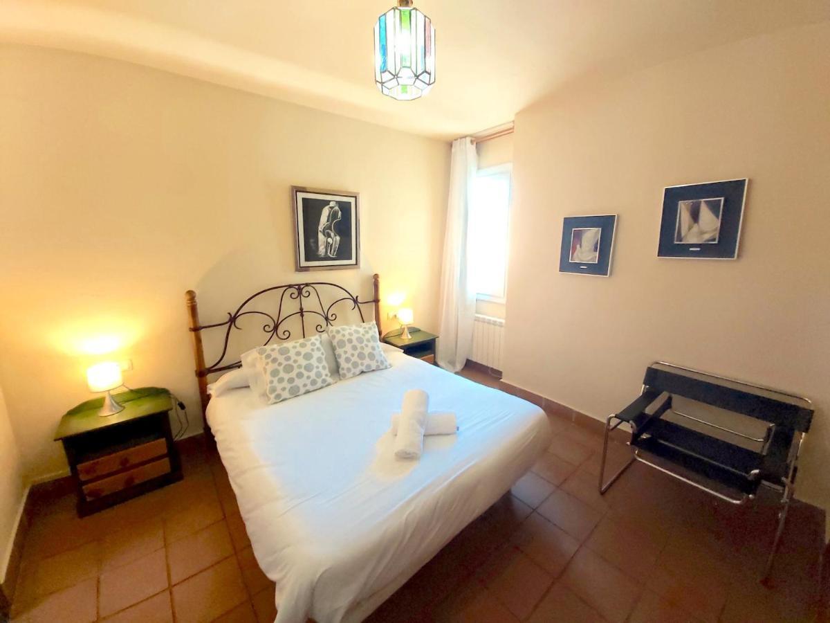Apartment Plaza Andalucia Edificio Enebro 4-6 Pax