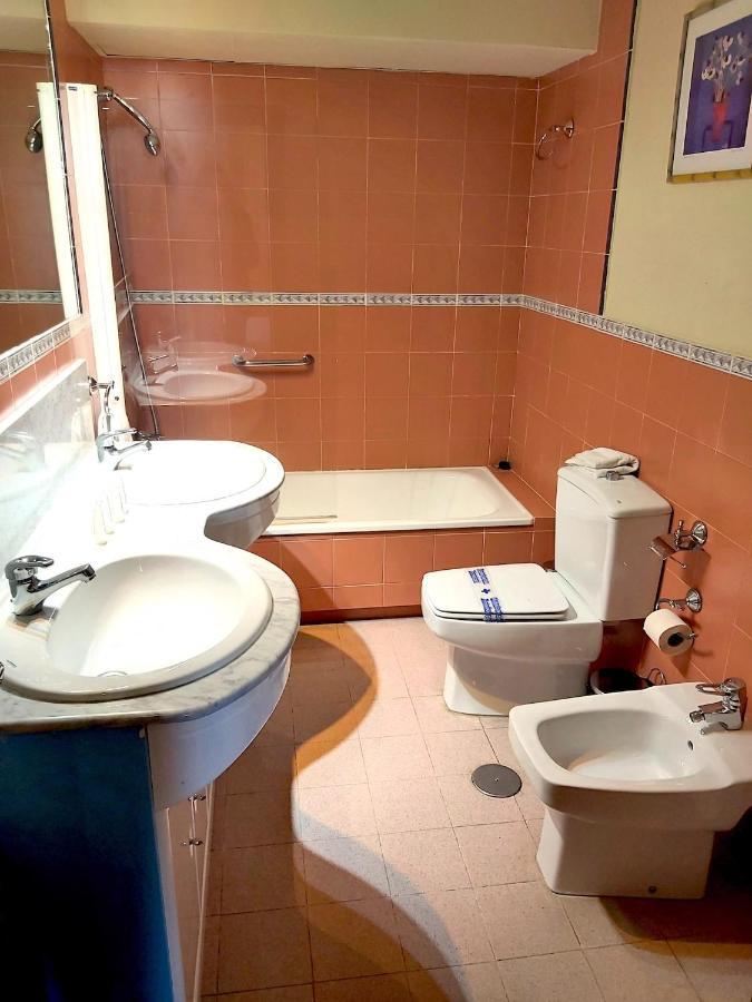 Plaza Andalucia Edificio Enebro 4-6 Pax *