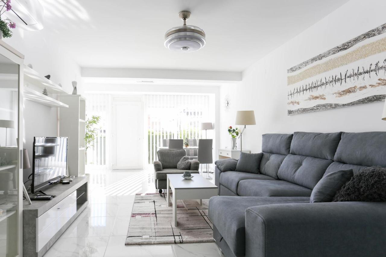 Beautiful All Season Holiday In Verdemar, Villamartin Dehesa de Campoamor (Orihuela Costa)