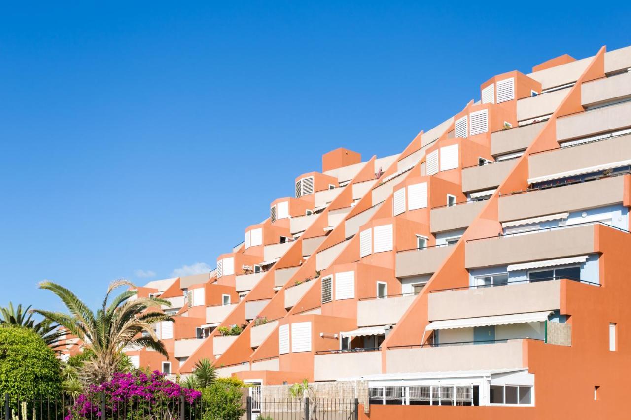 Apartment Home2book Jolly Radazul, Terrace & Wifi