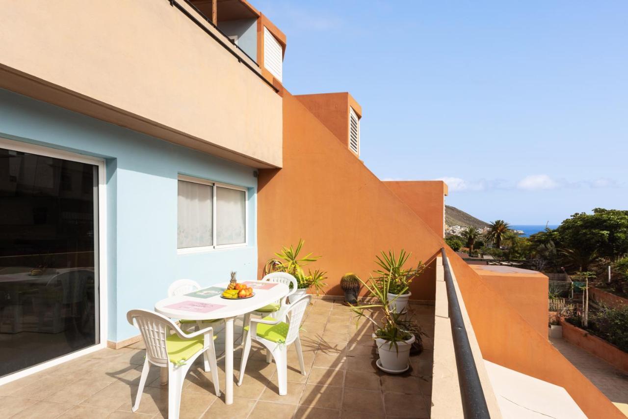 Apartment Home2book Jolly Radazul, Terrace & Wifi