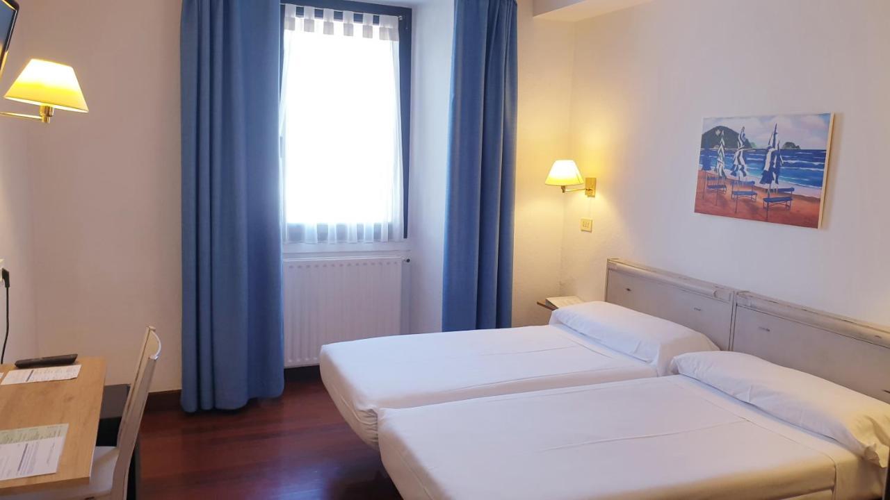 Zarauz Hotel 3*