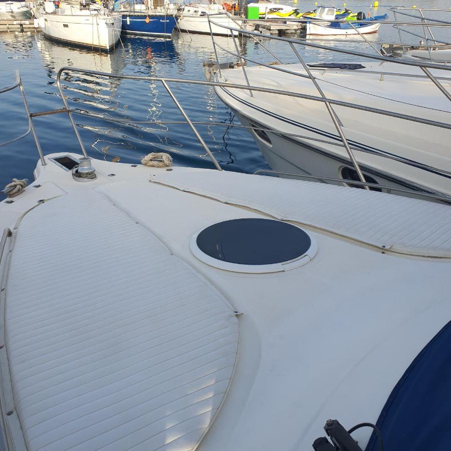 Hotel en barco En Contact Avec La Las Galletas