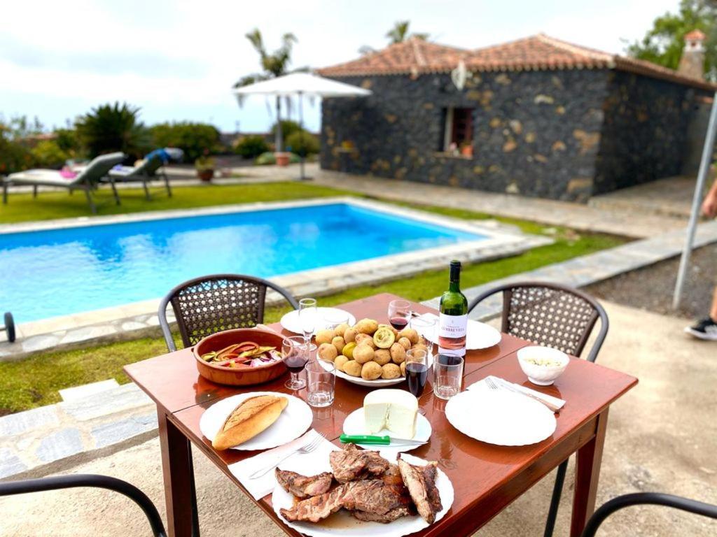 Climatized Pool Free Wifi Pareditas Tijarafe