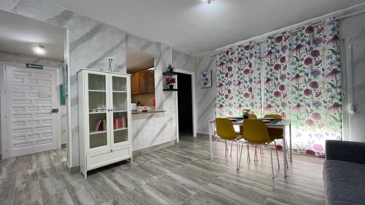 Penthouse Benal Apartamento *