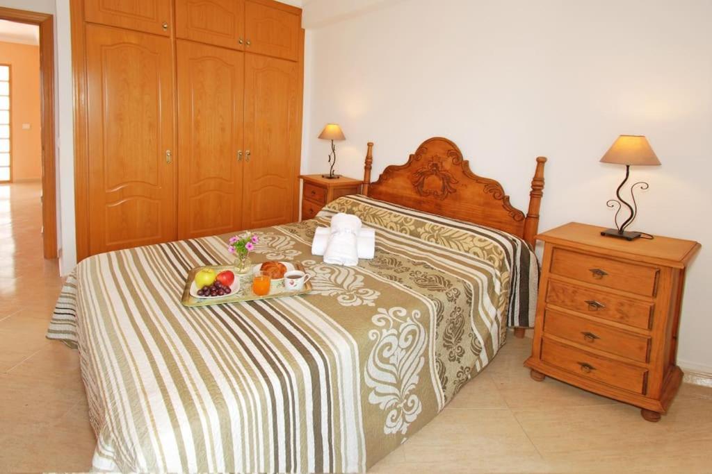 Casa Jose -beautiful Village House- Jacuzzi Included-views-bbq-aircon-wifi Holiday home