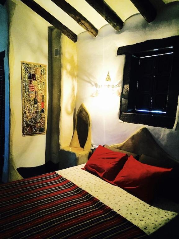 Villa Orozca Farmhouse Lagoon Pool With Retro Hot Tub And Wi-fi *