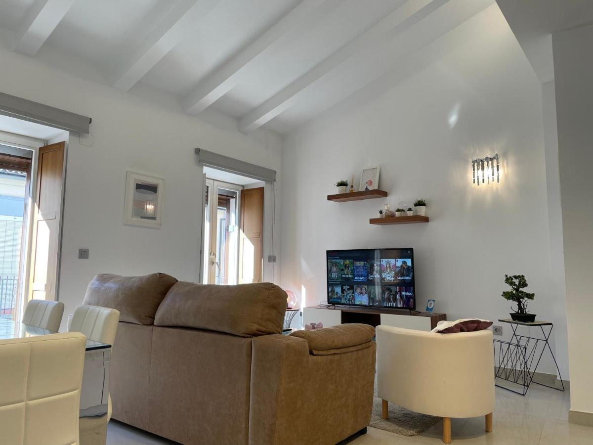 Apartment Gav Remedios