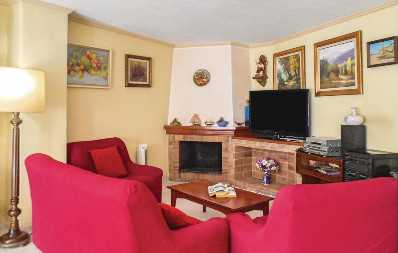 Apartment 2 Bedroom Amazing In