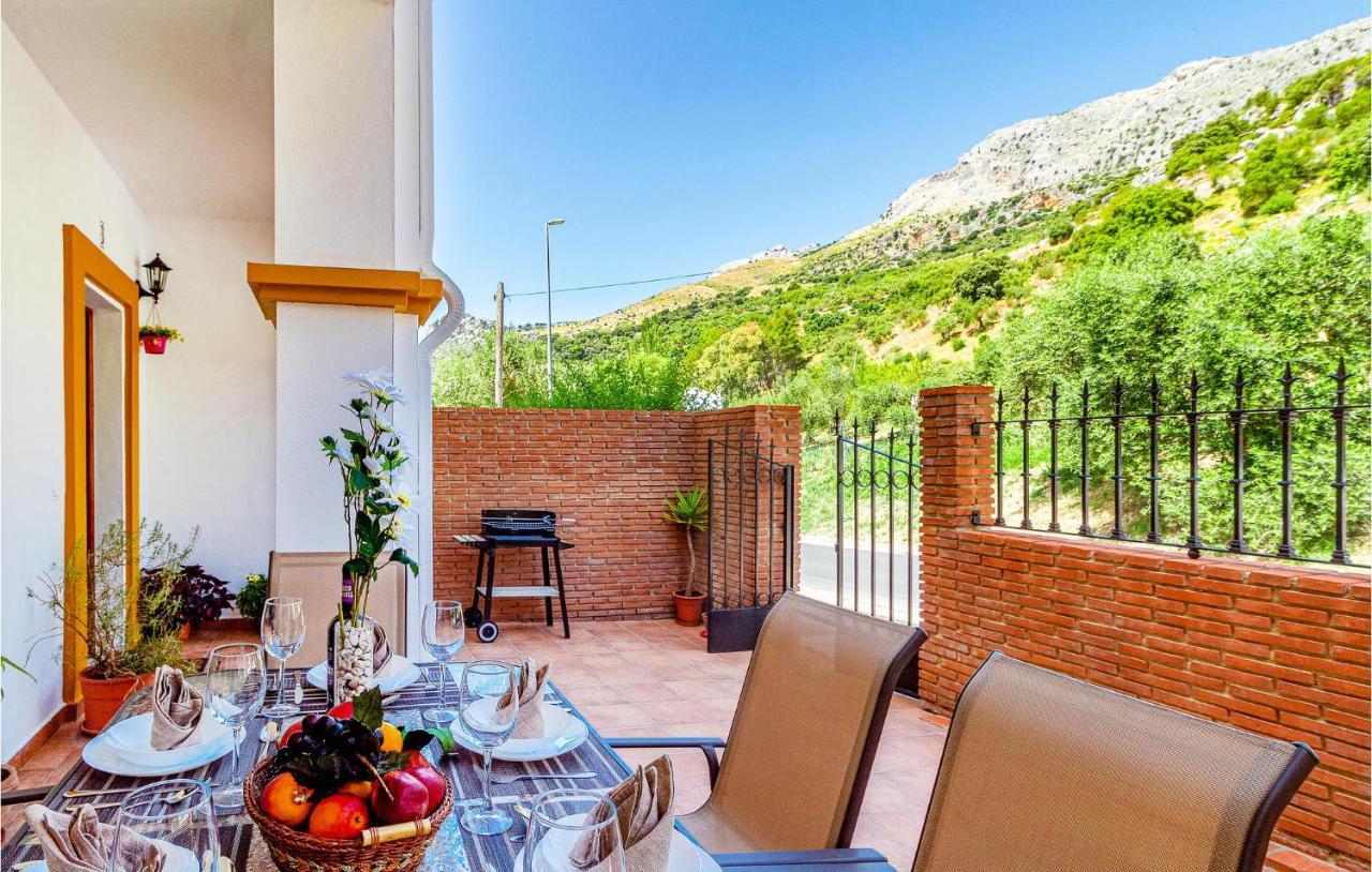 Сasa de vacaciones Amazing In With Kitchenette Benaoján