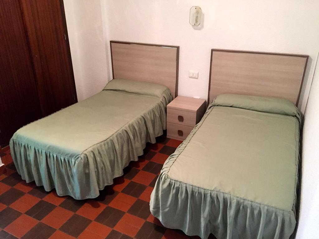 Pension Provenzal Hostel