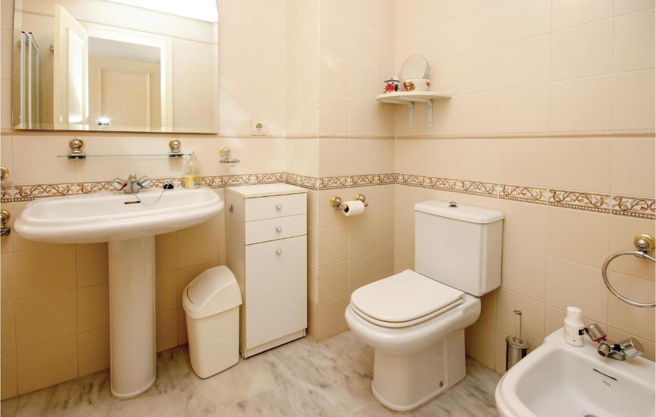 Apartment 2 Bedroom Beautiful In Mijas Costa