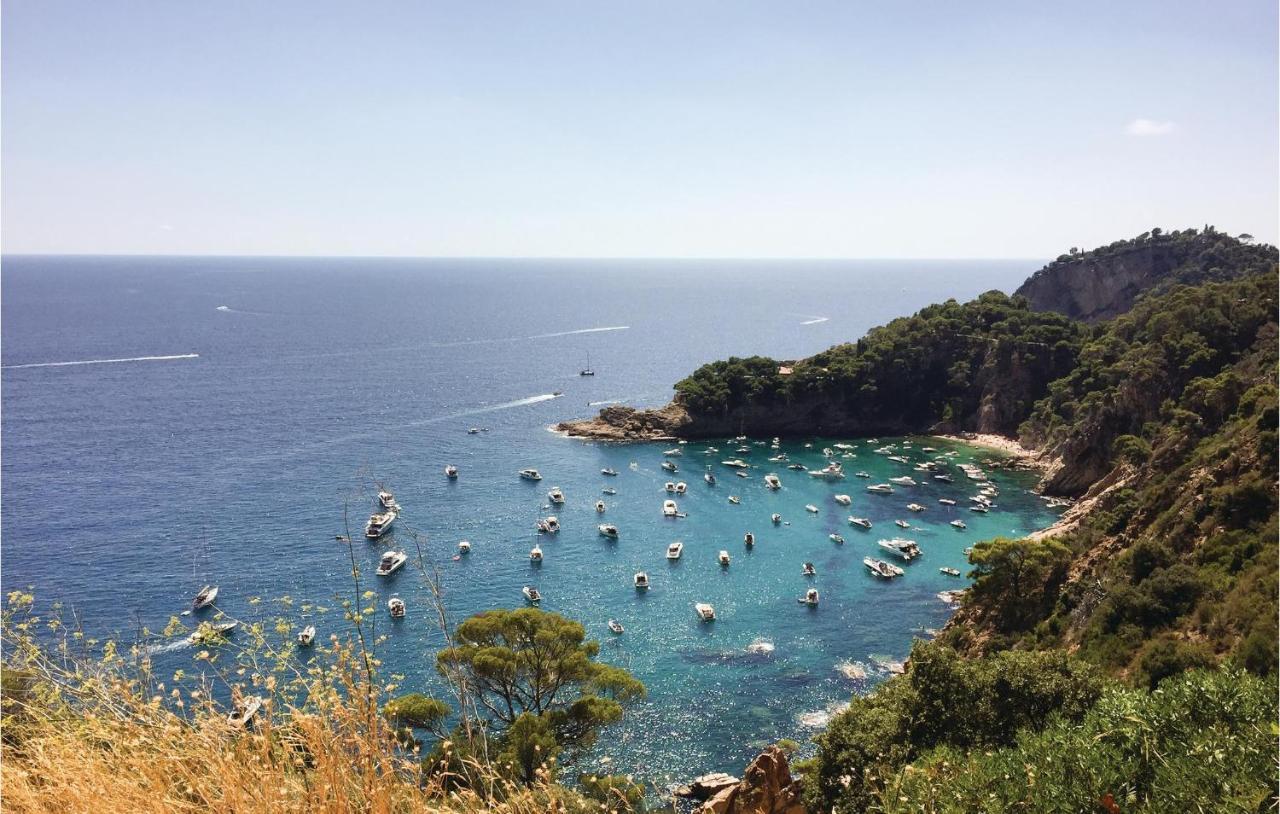 3 Bedroom Gorgeous In Apartamento Tossa de Mar