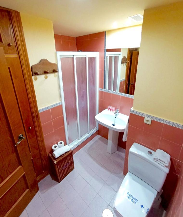 Plaza Andalucia Edificio Enebro 4-6 Pax Apartment *