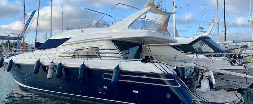 Botel Yacht 18m Sunseeker In Mallorca Mit Fruehstueck & Bordcrew *