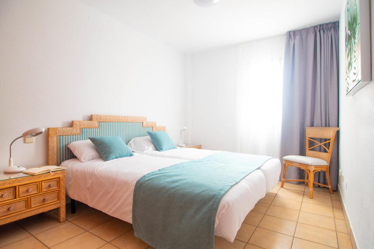 Apartamento 2br Next To Esquinzo Beach - Terrace