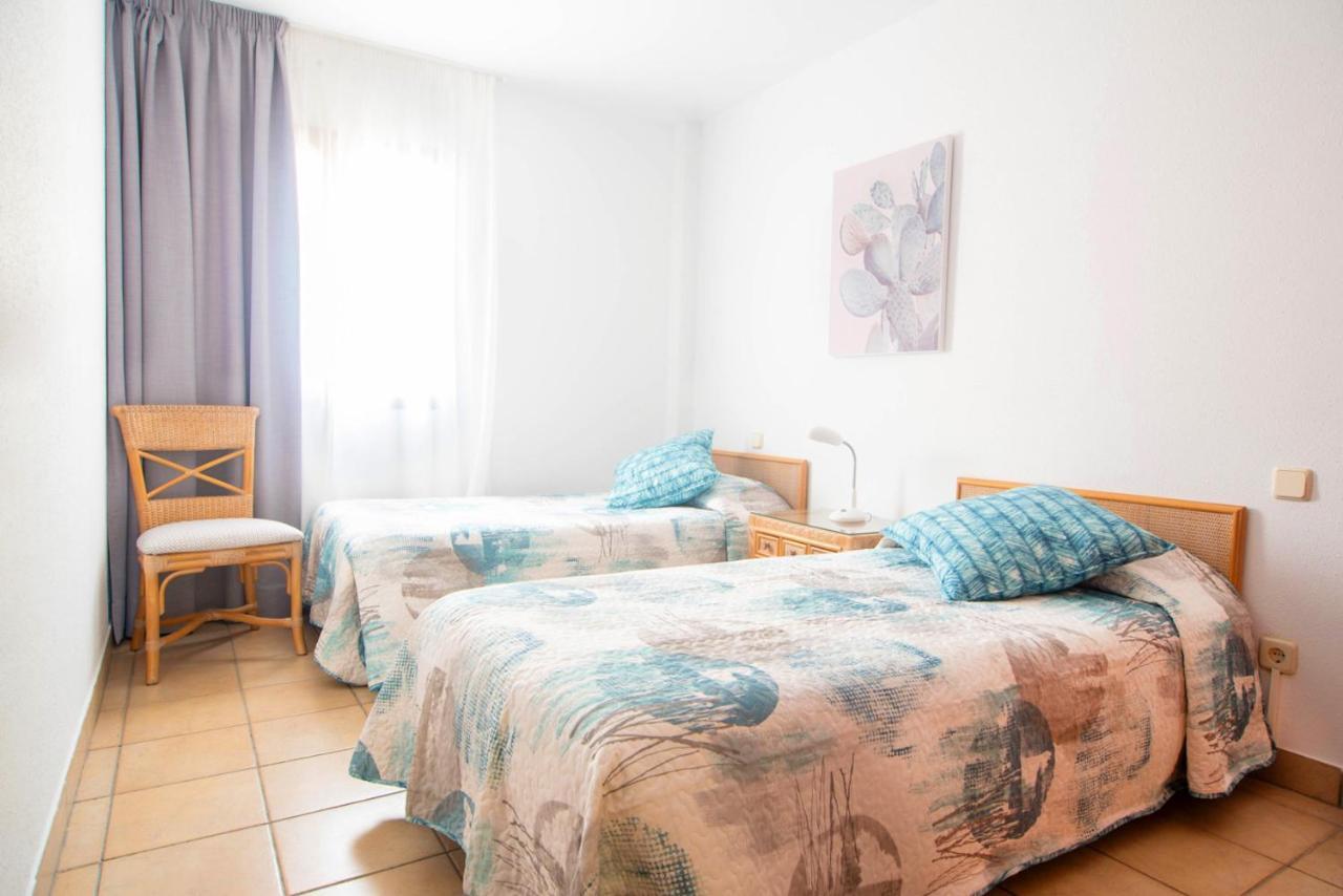 2br Next To Esquinzo Beach - Terrace *