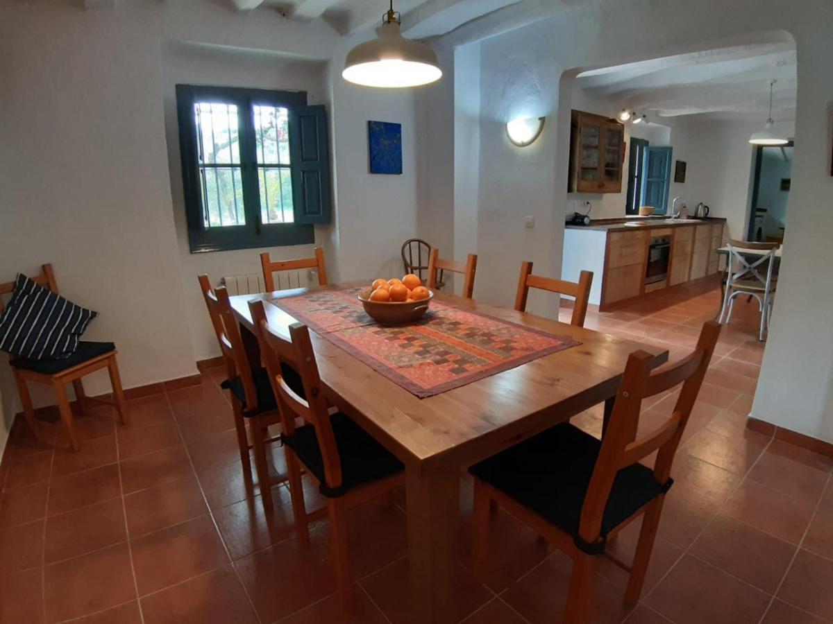 Meleros Andalucian Set In Its Own Land With Beautiful Terraces, Garden & Pool. Villa