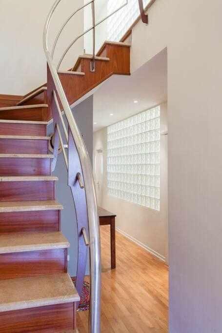 Sleep & Luxury Floor With Terrace Apartment