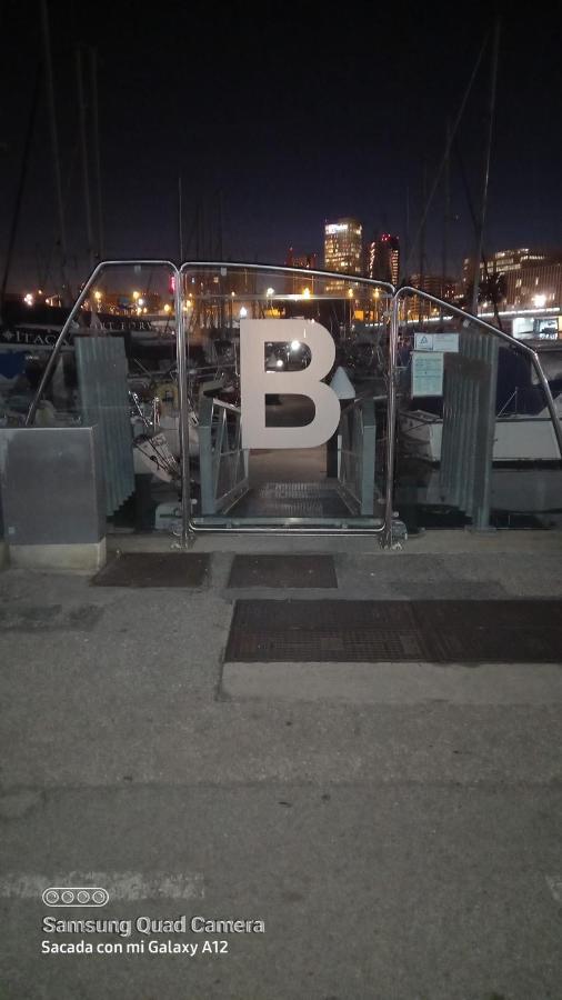 Barco El Viento Botel *