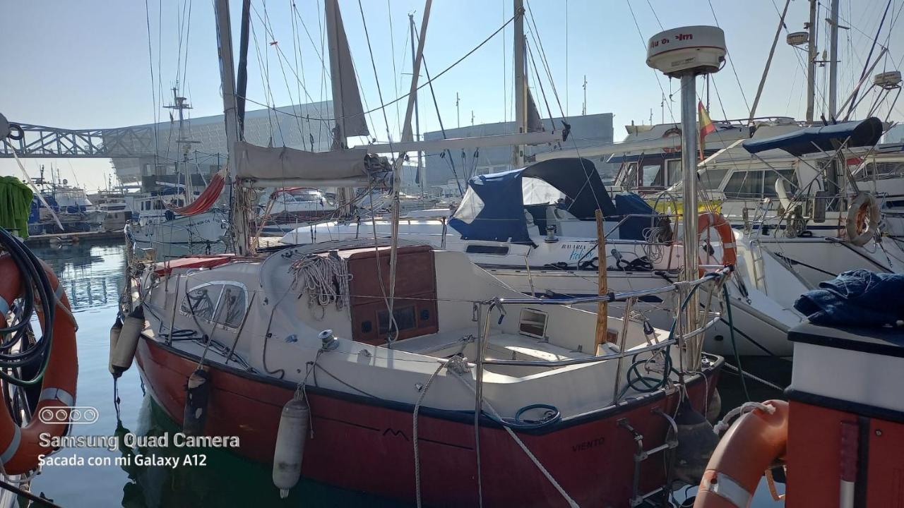 Botel Barco El Viento Sant Adria de Besos