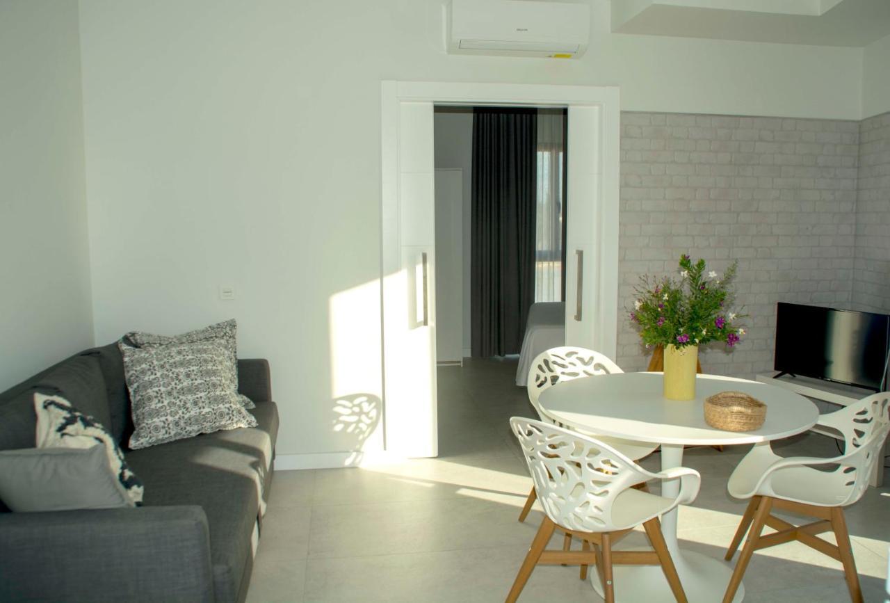 Apartment Madreselva Fernan Perez